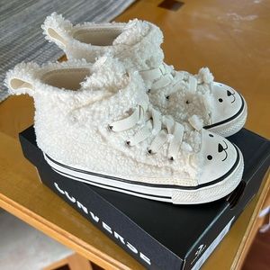 Toddler converse